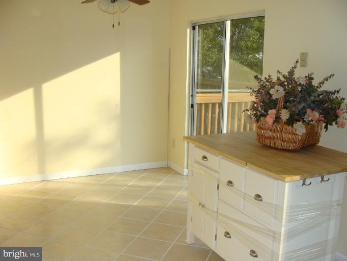 2219 Bluegrass Heights Court Rosedale, MD 21237 - Photo 11 of 30 Kitchen