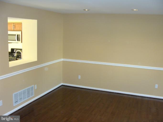 2219 Bluegrass Heights Court Rosedale, MD 21237 - Photo 17 of 30 Living Room