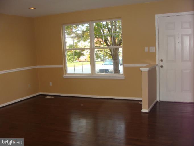 2219 Bluegrass Heights Court Rosedale, MD 21237 - Photo 23 of 30 Living Room