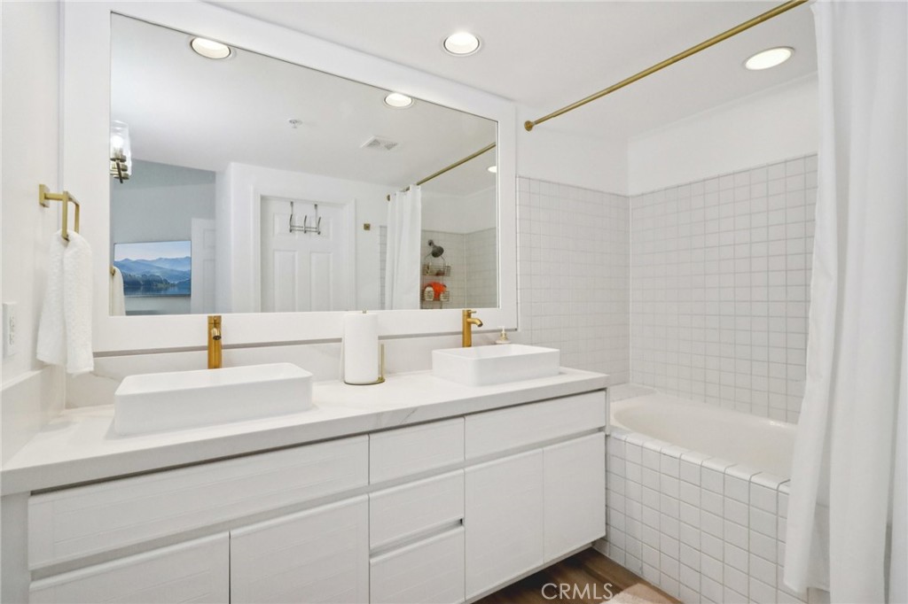 2253 Martin, Unit 321 Irvine, CA 92612 - Photo 17 of 43