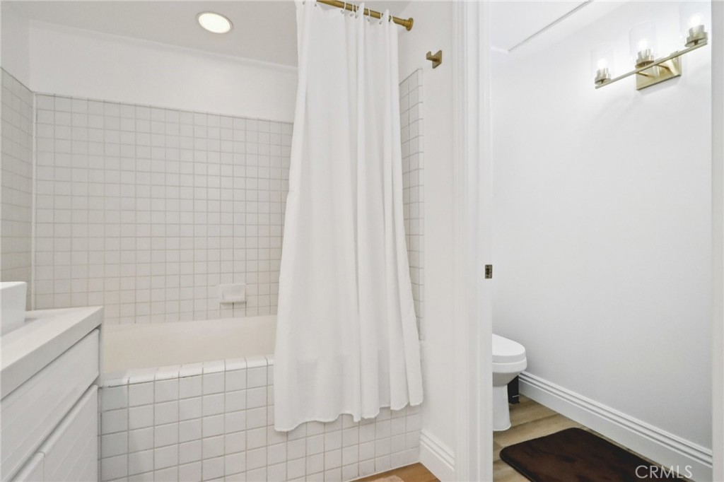 2253 Martin, Unit 321 Irvine, CA 92612 - Photo 19 of 43