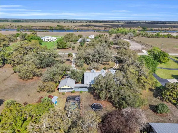 $674,900 | 1712 Frontier Circle, LaBelle, FL 33935