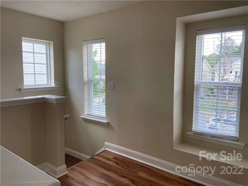 9428 Seamill Road Charlotte, NC 28278 - Photo 12 of 20 Gallery Image 12