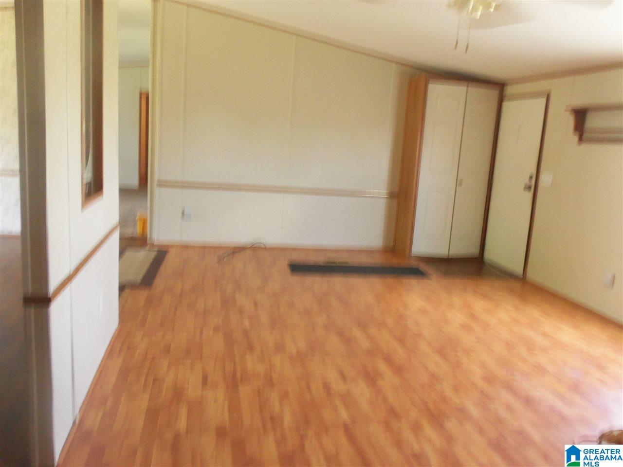 907 Jim Thomas Road Hayden, AL 35079 - Photo 5 of 36