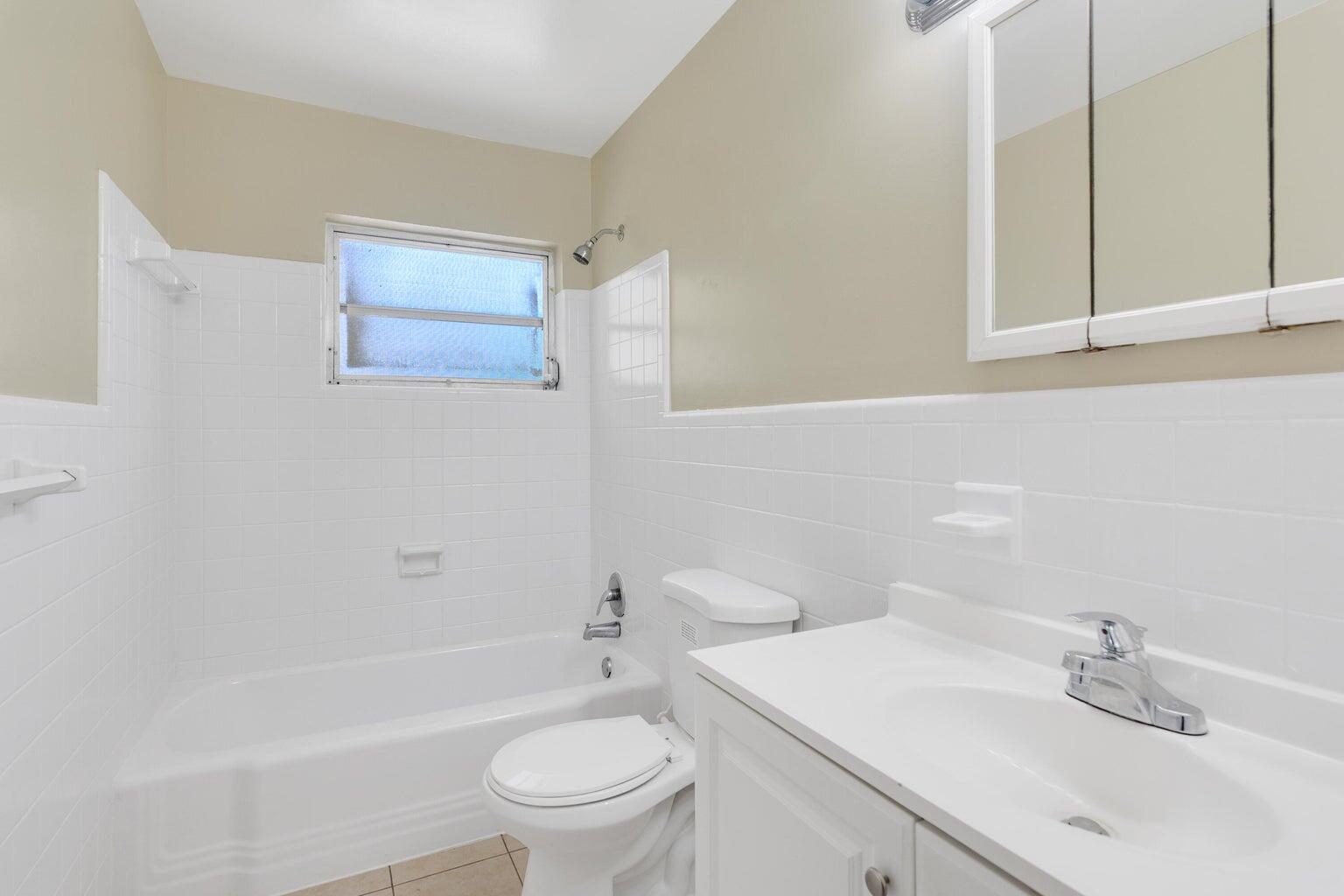 7707 James Road Fort Pierce, FL 34951 - Photo 6 of 12 20250624213704754380000000-o