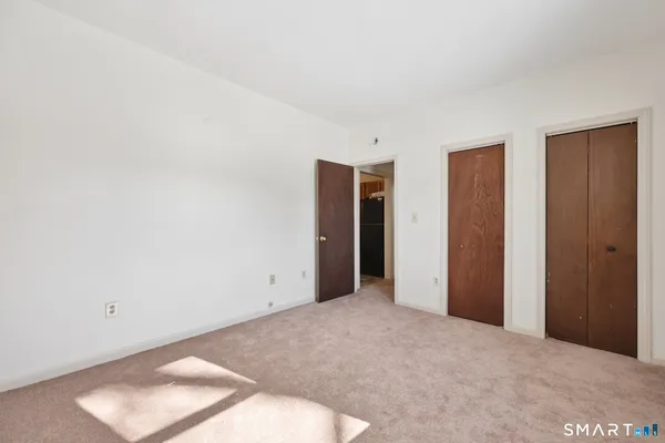 $2,100 | 1-3 Magnolia Street, Hartford, CT 06112