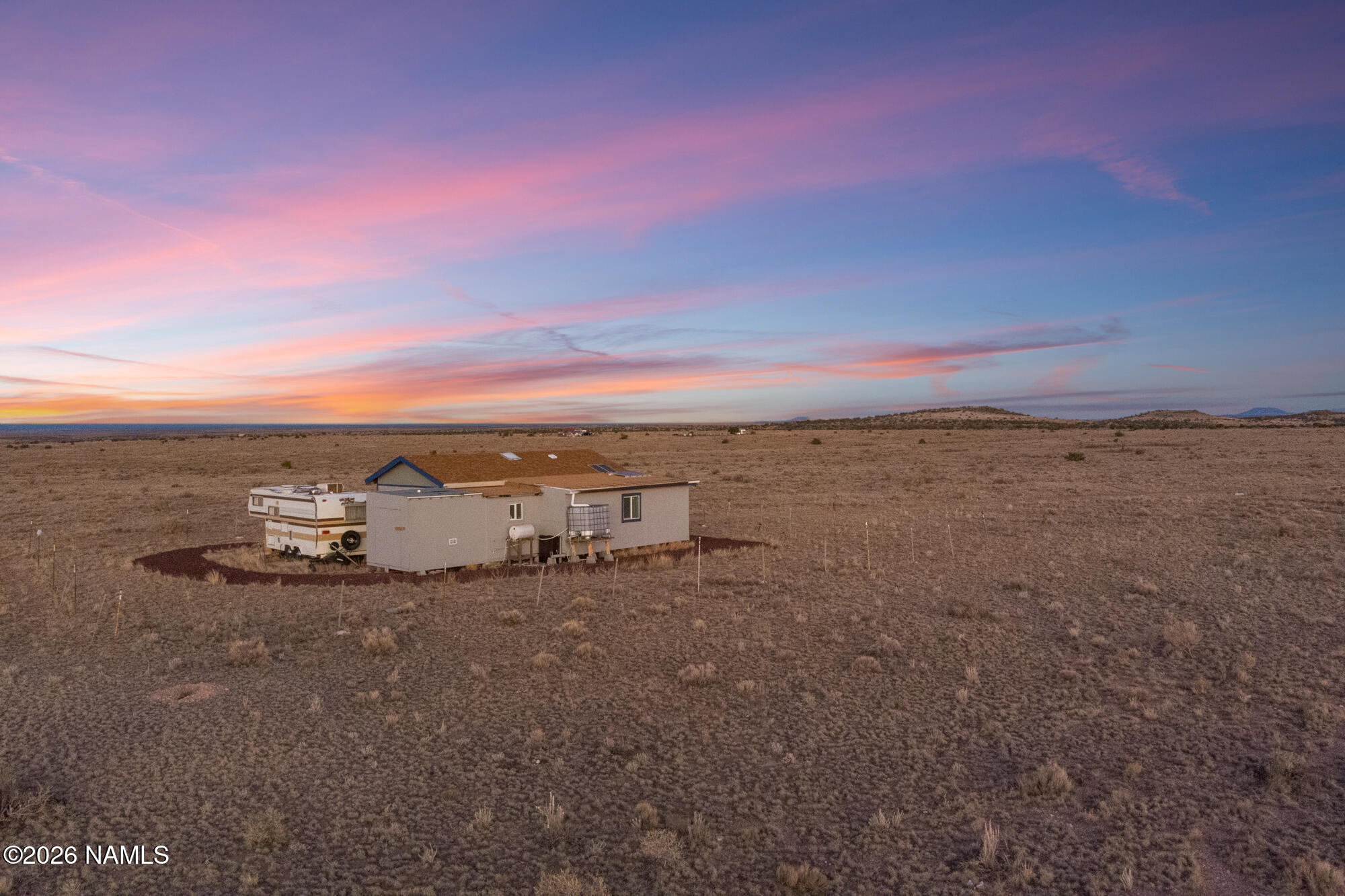 8509 West Thunder Valley Road, Unit 921 Williams, AZ 86046 - Photo 2 of 41 a view of a large building with beach