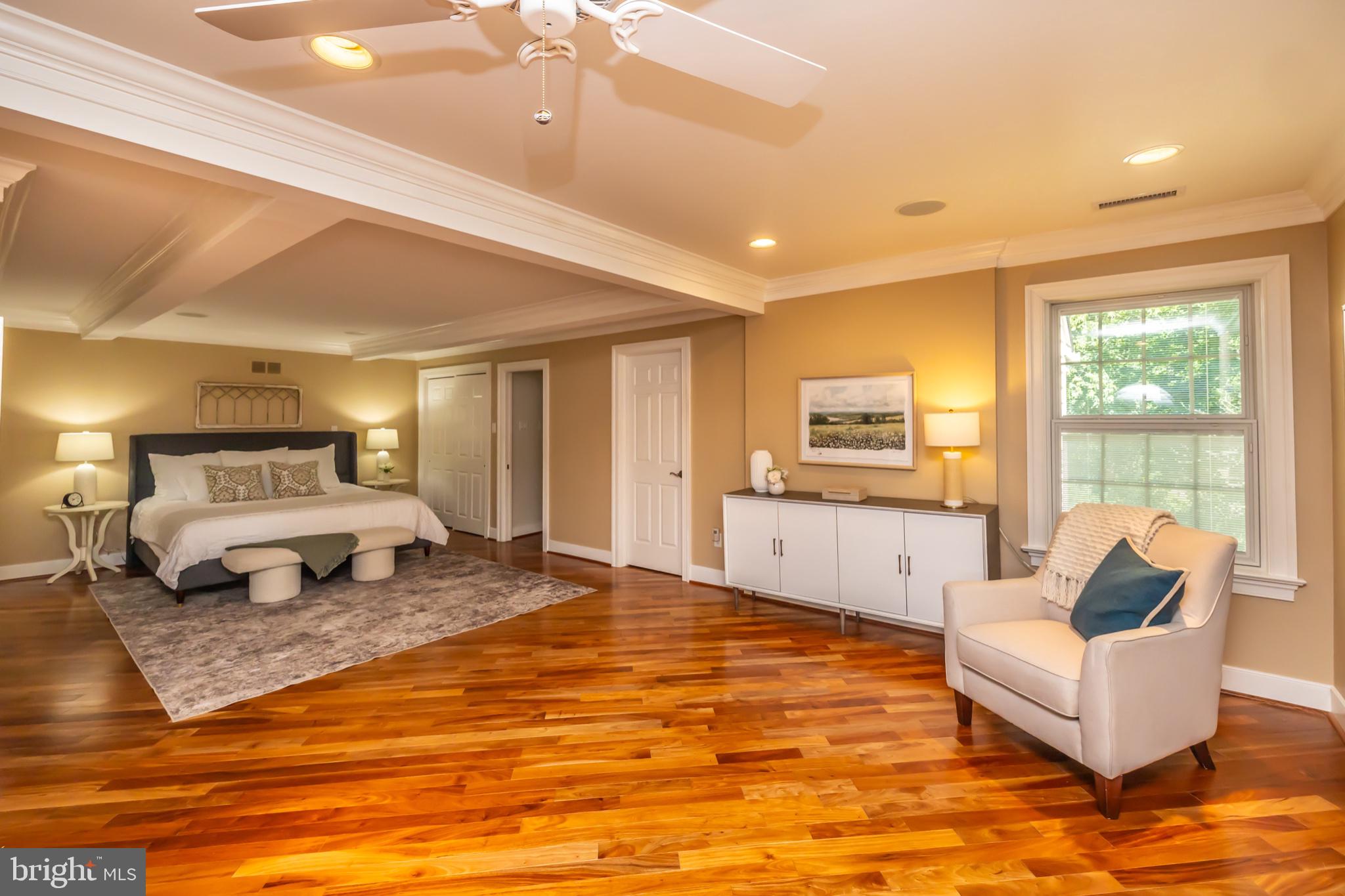 146 Logtown Road Media, PA 19063 - Photo 53 of 128 Spacious retreat with warm wood floors.
