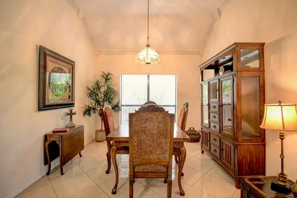 $2,500 | 719 Oak Hollow Drive, Kerrville, TX 78028