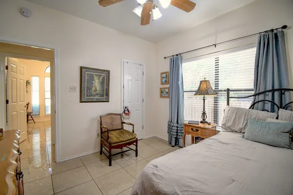 $2,500 | 719 Oak Hollow Drive, Kerrville, TX 78028