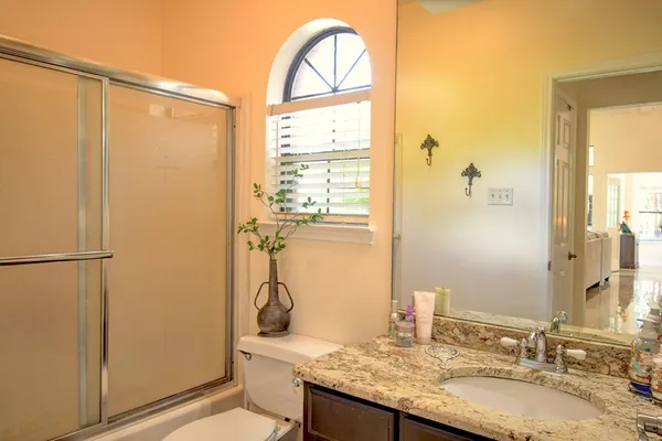 $2,500 | 719 Oak Hollow Drive, Kerrville, TX 78028