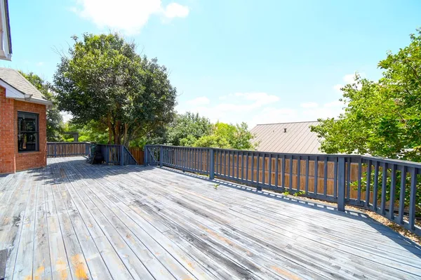 $2,500 | 719 Oak Hollow Drive, Kerrville, TX 78028