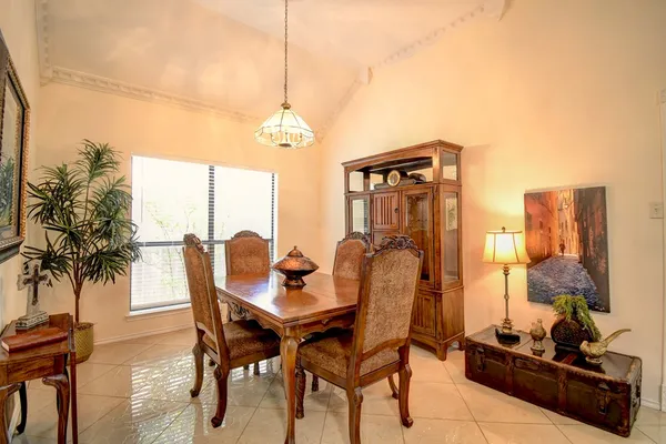 $2,500 | 719 Oak Hollow Drive, Kerrville, TX 78028