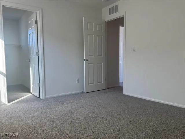 $2,500 | 1969 Rubra Place, Las Vegas, NV 89106