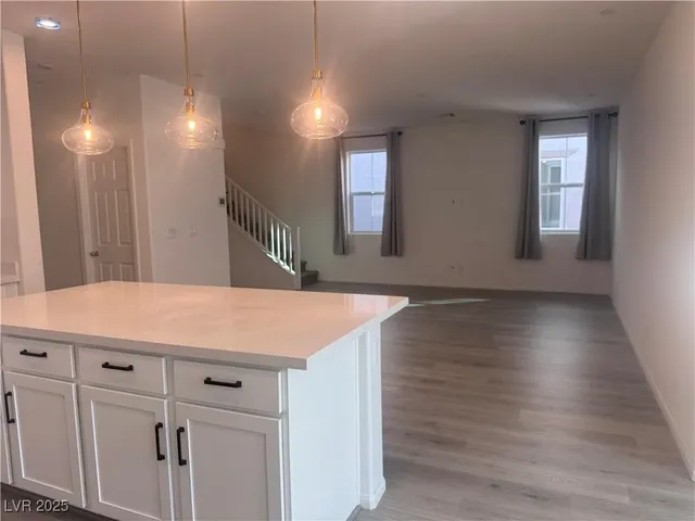 $2,500 | 1969 Rubra Place, Las Vegas, NV 89106