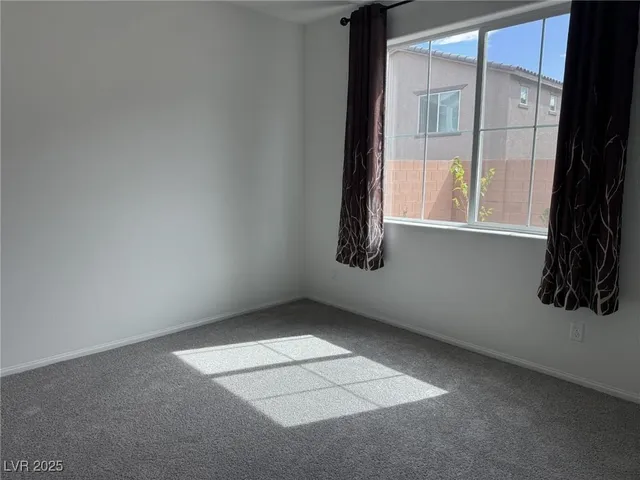 $2,500 | 1969 Rubra Place, Las Vegas, NV 89106