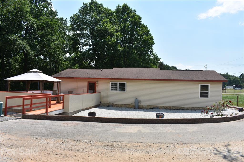 228 Jim Patterson Road Kings Mountain, NC 28086 - Photo 2 of 29 Gallery Image 2