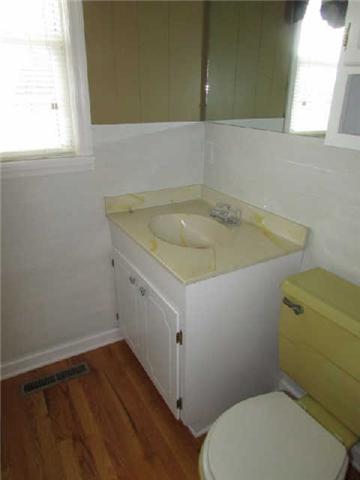 4535 Gimlet Road Lawrenceburg, TN 38464 - Photo 12 of 15 Bath