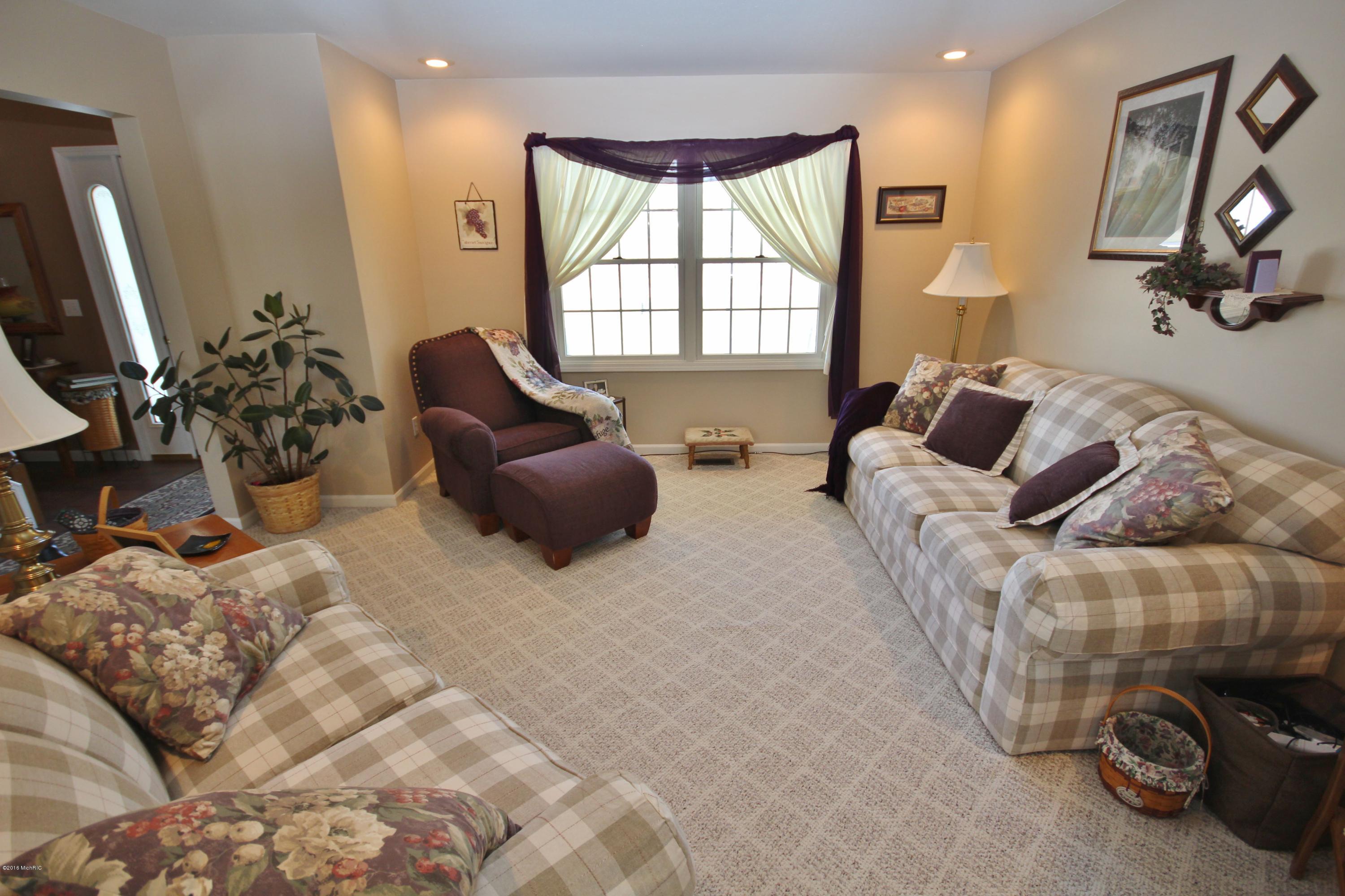 17445 Moccasin Drive Three Rivers, MI 49093 - Photo 34 of 45 IMG_6820