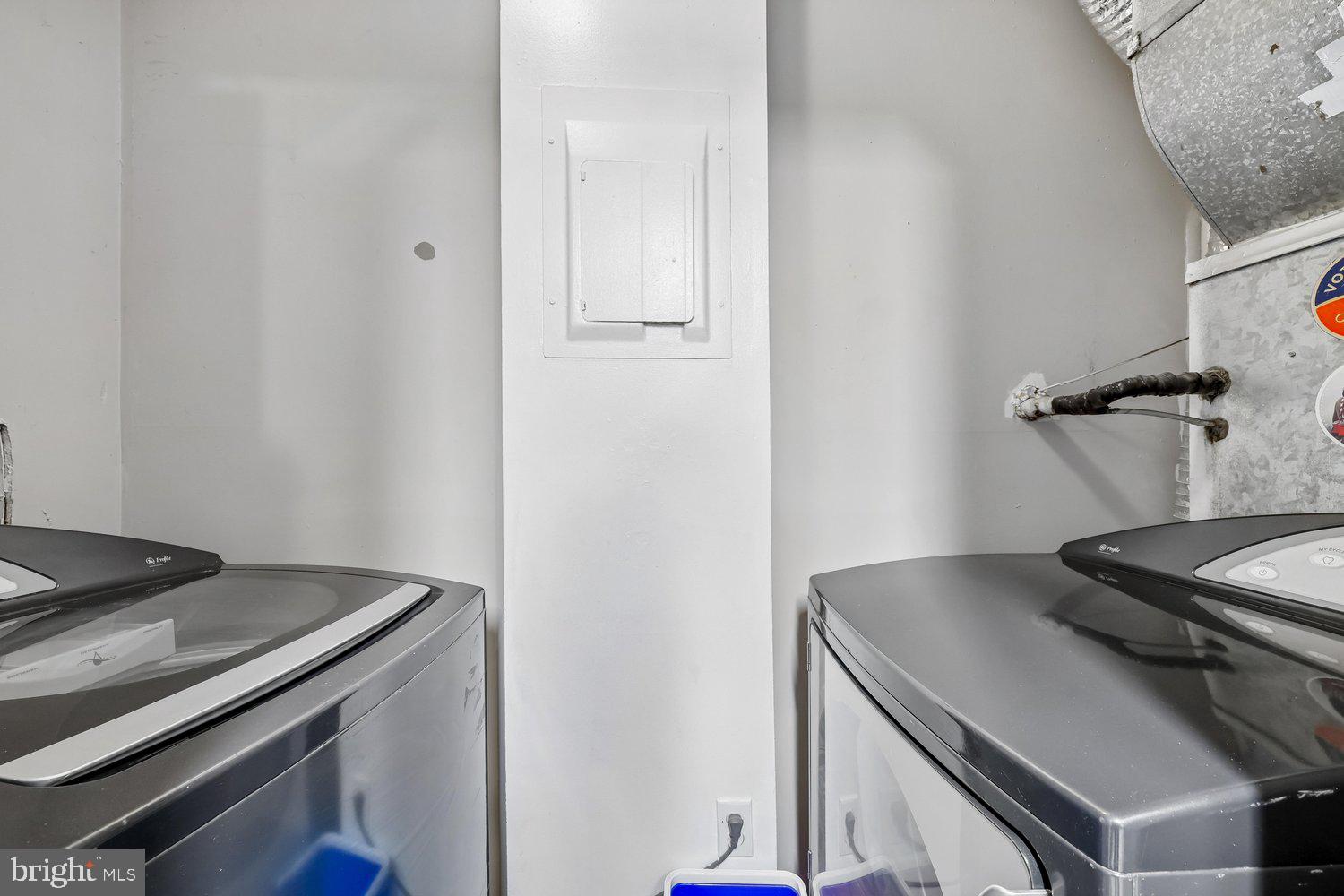 12902 Churchill Ridge Circle, Unit 7 Germantown, MD 20874 - Photo 23 of 58 Laundry