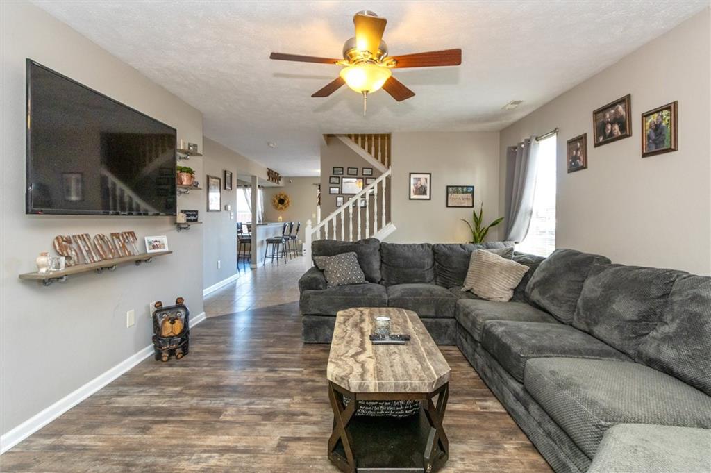 157 Rambling Road Greenfield, IN 46140 - Photo 4 of 20