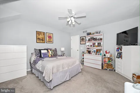 $749,900 | 7 Pierson's Ridge, Hockessin, DE 19707