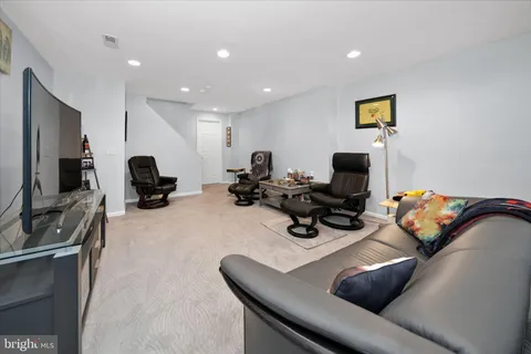 $749,900 | 7 Pierson's Ridge, Hockessin, DE 19707