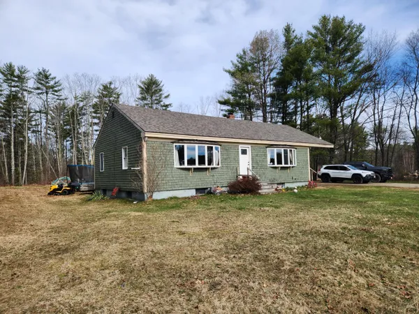 $300,000 | 1279 South Clary Road, Jefferson, ME 04348