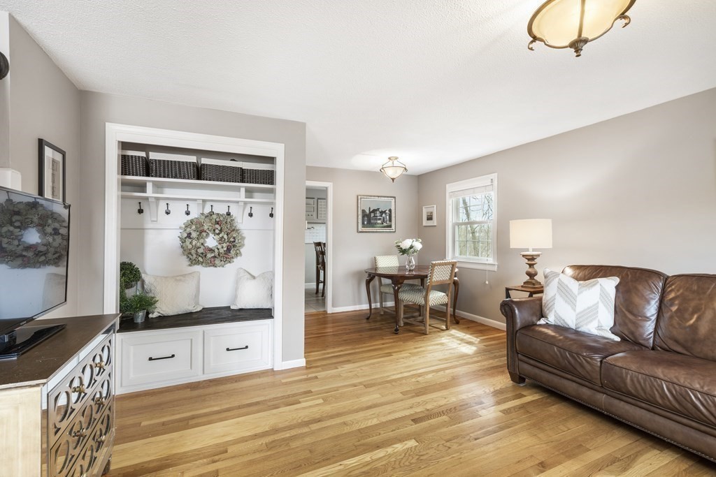 45 Clough Road, Unit 45 Dedham, MA 02026 - Photo 3 of 22