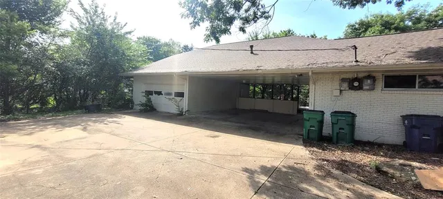 $495,000 | 204 Overhill Drive, Waxahachie, TX 75165