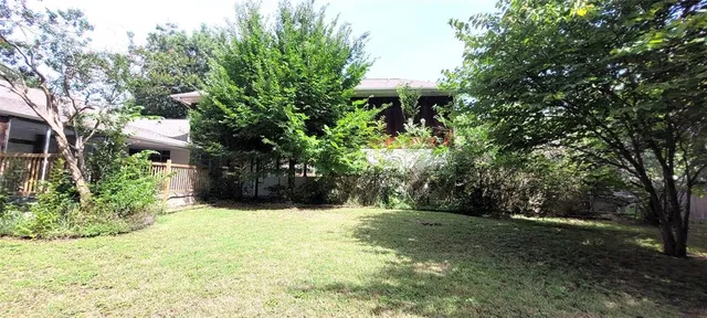 $495,000 | 204 Overhill Drive, Waxahachie, TX 75165