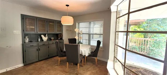 $495,000 | 204 Overhill Drive, Waxahachie, TX 75165