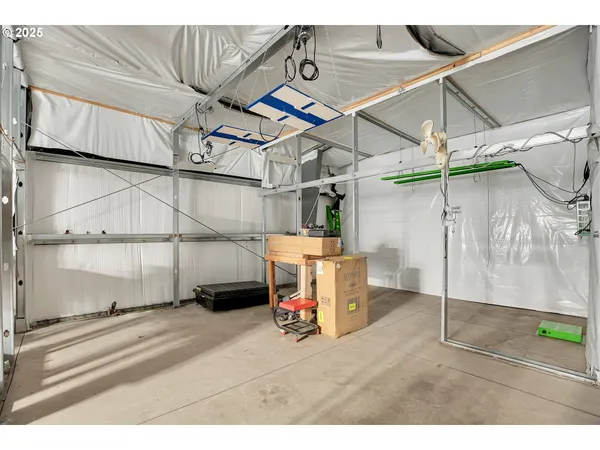 $450,000 | 29100 Zimmerman Road, Rainier, OR 97048