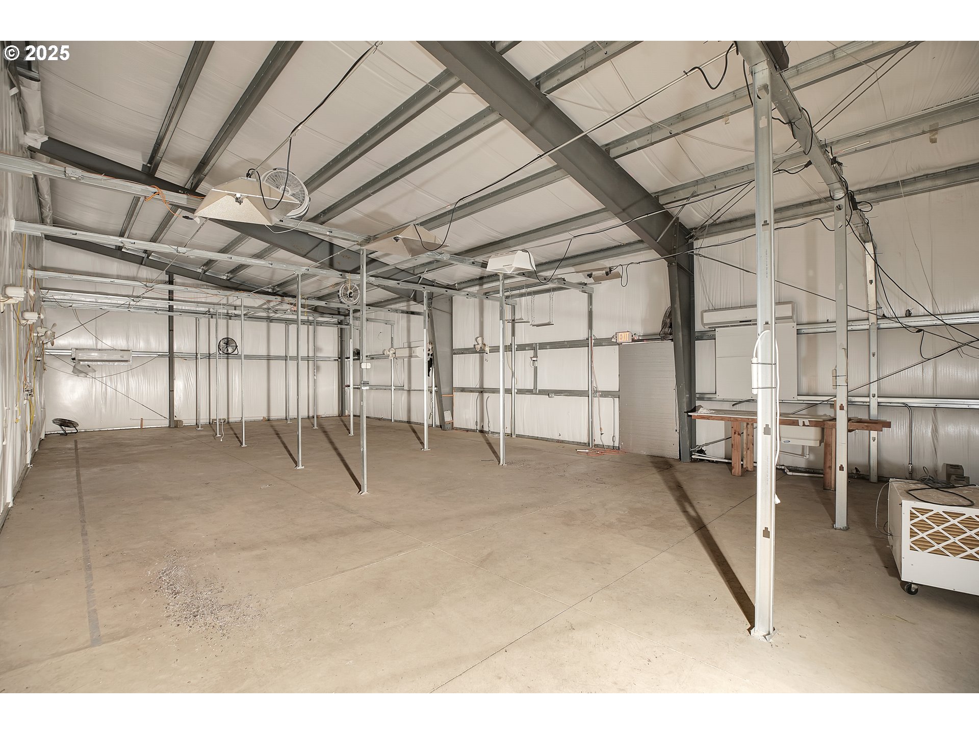 29100 Zimmerman Road Rainier, OR 97048 - Photo 7 of 48