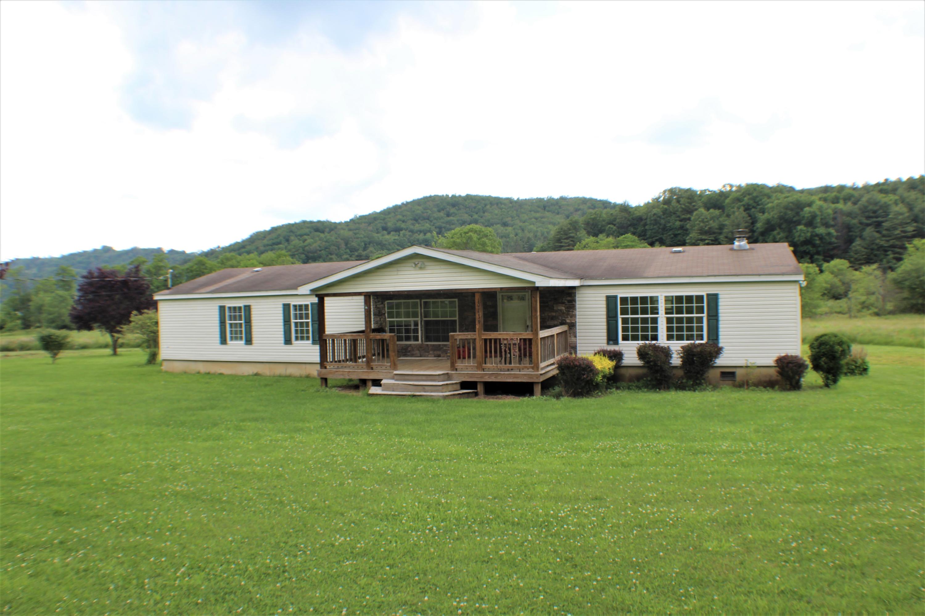 10739 Frost Road Dunmore, WV 24934 - Photo 5 of 25 Gallery Image 5