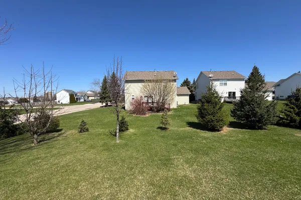 $269,900 | 3008 Hamlin Drive, Machesney Park, IL 61115