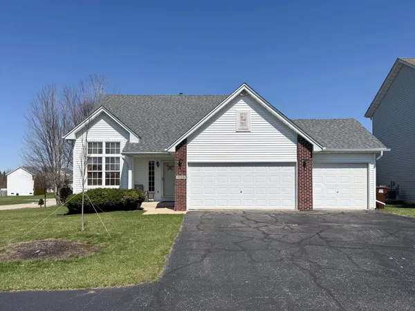 $269,900 | 3008 Hamlin Drive, Machesney Park, IL 61115