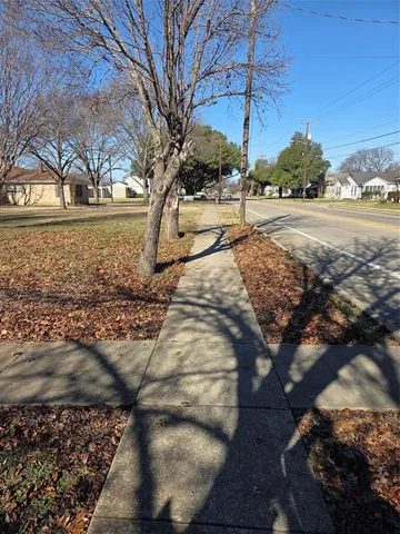 $159,900 | 307 North Dallas Avenue, Lancaster, TX 75146