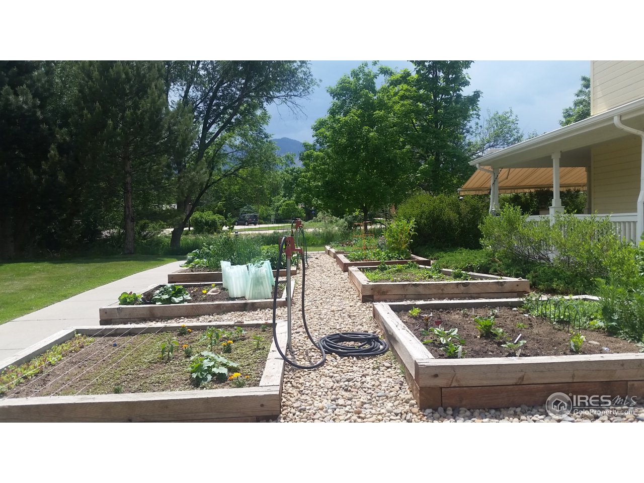 3910 Colorado Avenue, Unit C Boulder, CO 80303 - Photo 31 of 34 Community Gardens