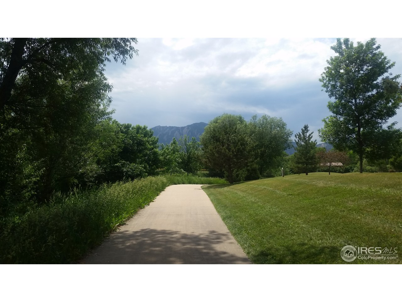 3910 Colorado Avenue, Unit C Boulder, CO 80303 - Photo 32 of 34 Bike Path