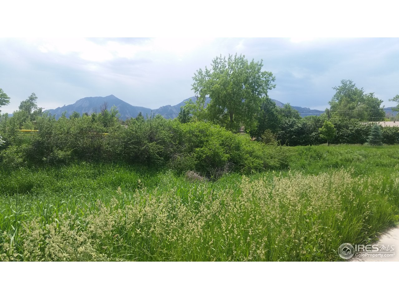 3910 Colorado Avenue, Unit C Boulder, CO 80303 - Photo 33 of 34 Along the Bike Path
