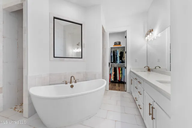 $410,000 | 3856 Camborne Lane, Hernando, MS 38632