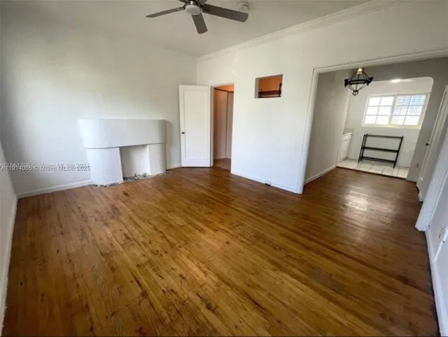 $1,798 | 1619 Meridian Avenue, Unit 11, Miami Beach, FL 33139