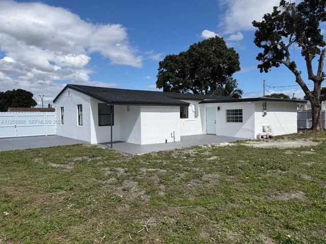 $585,000 | 2860 Northwest 164th Terrace, Miami Gardens, FL 33054