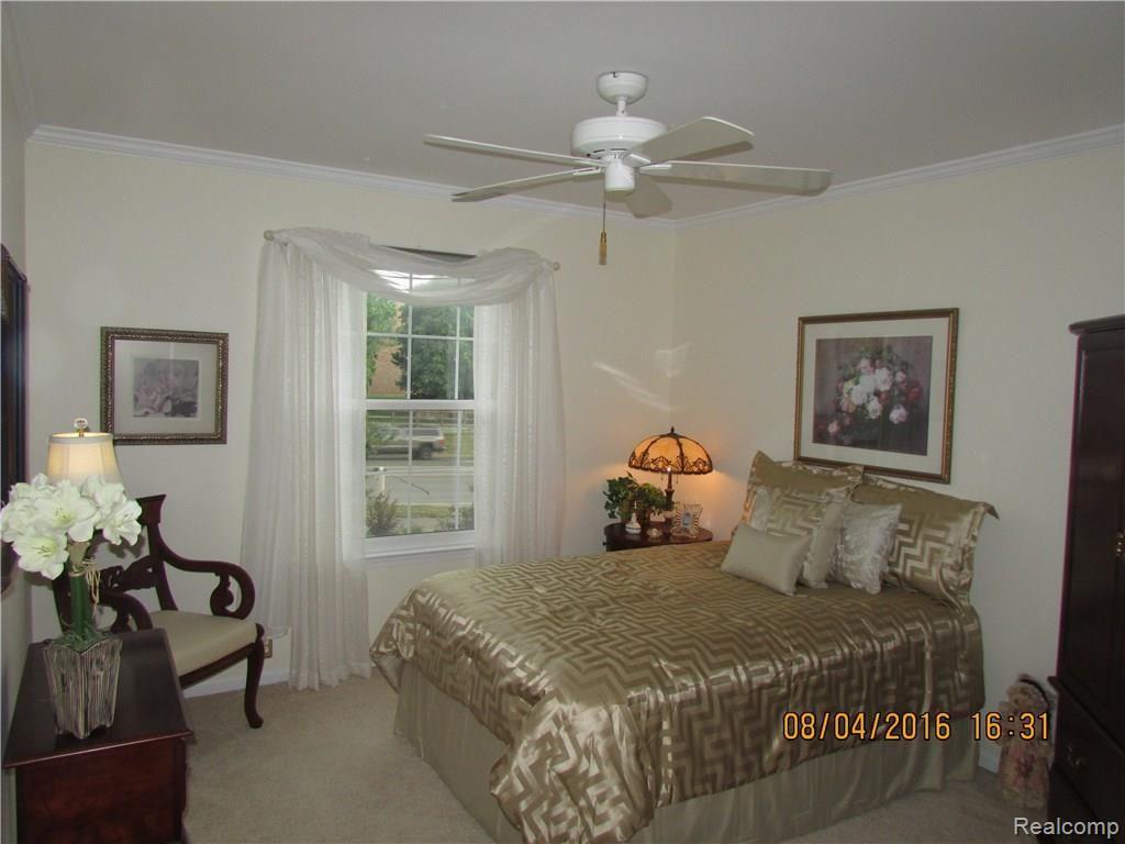 2595 Walton Blvd. Rochester, MI 48309 - Photo 12 of 43 IMG_1289.JPG