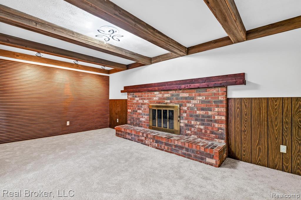 48050 Hull Road Belleville, MI 48111 - Photo 14 of 39