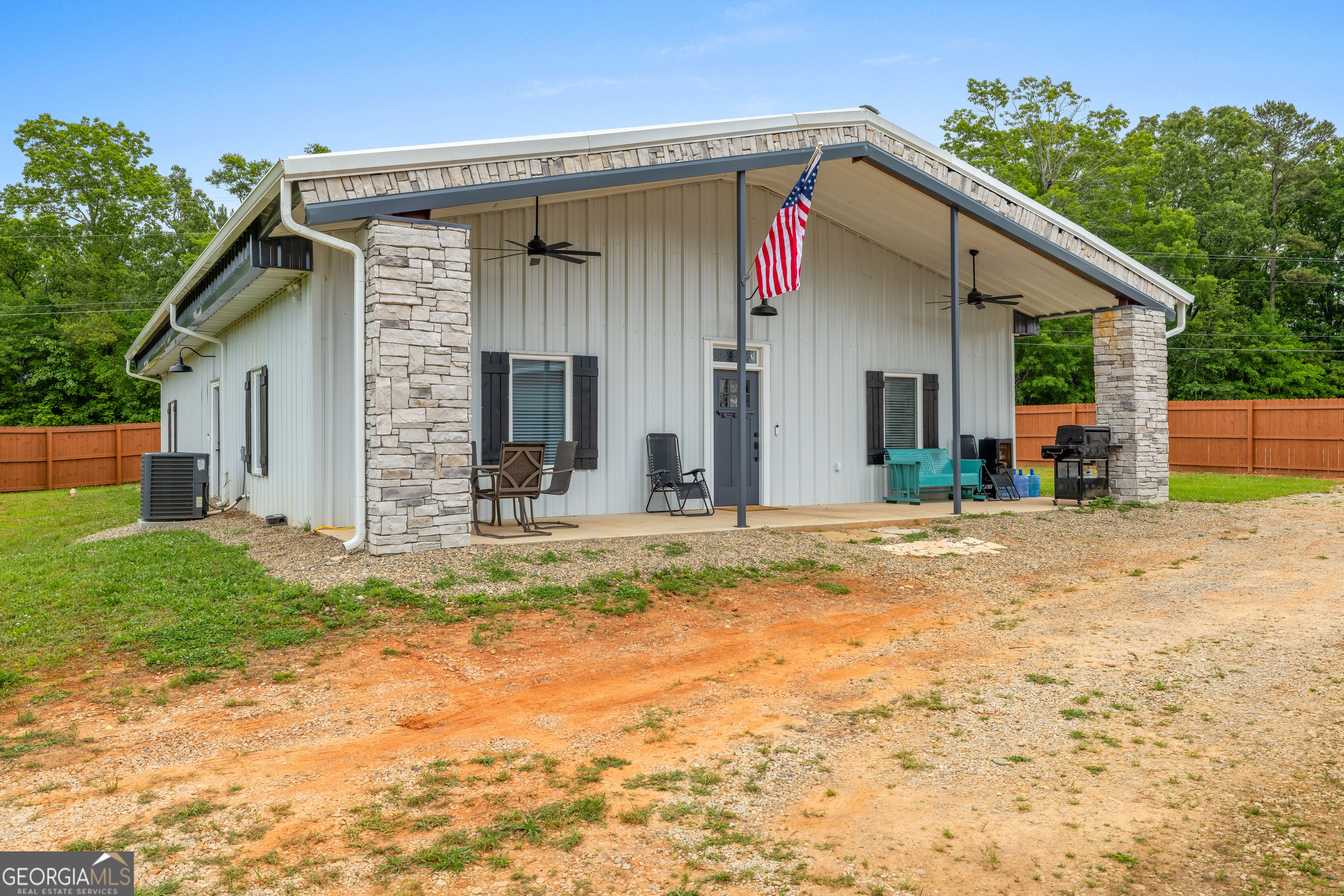 2109 Brewers Mill Road Elberton, GA 30635 - Photo 2 of 51 a view of a house