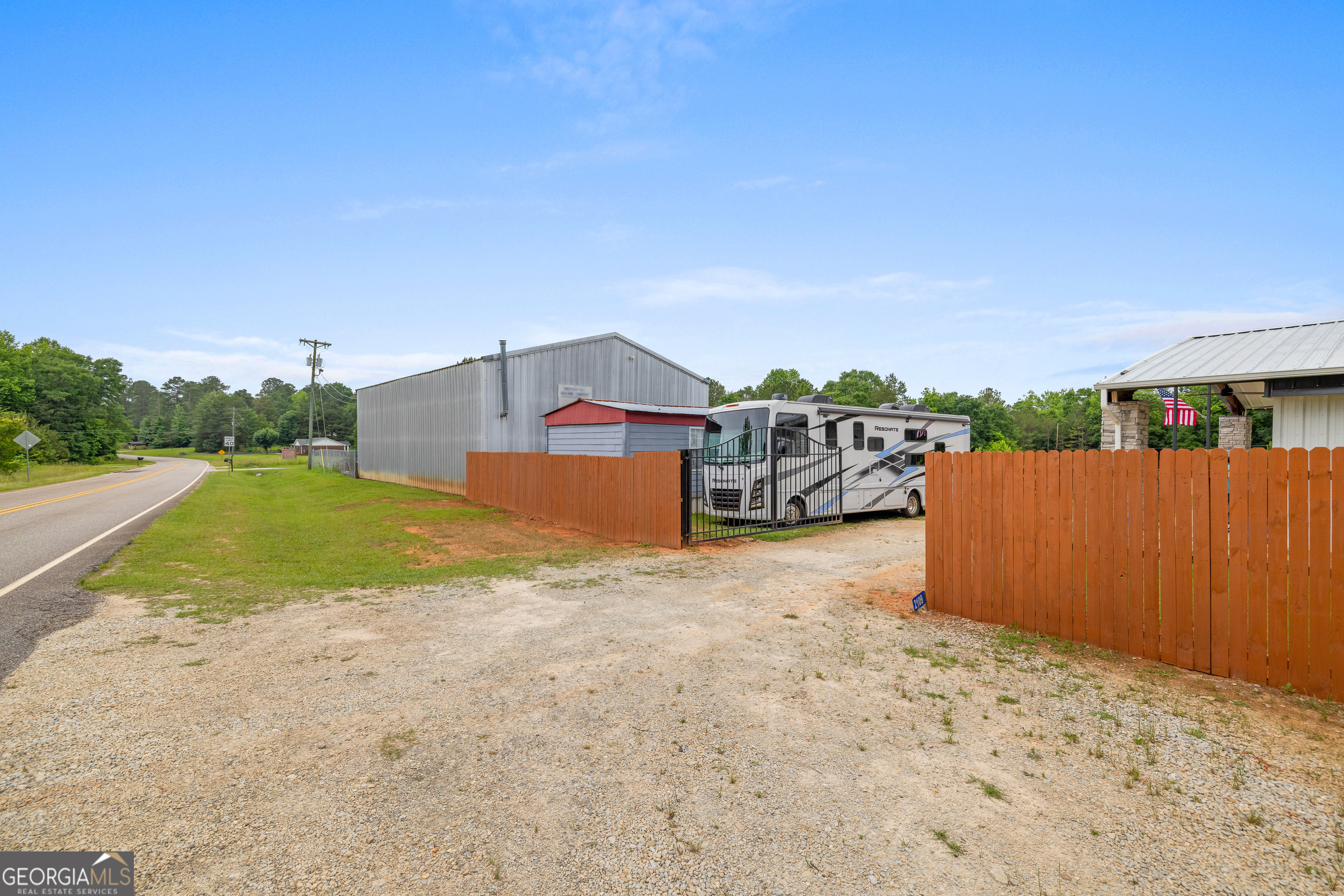 2109 Brewers Mill Road Elberton, GA 30635 - Photo 33 of 51 a view of a backyard