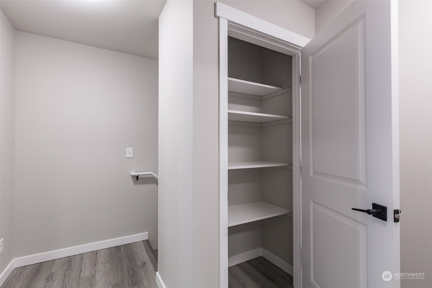 5912 Sidney Road Southwest Port Orchard, WA 98367 - Photo 15 of 33 Gallery Image 15