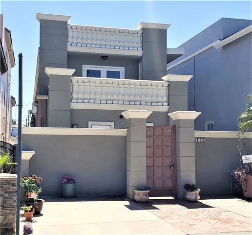 a view of a building with entryway
